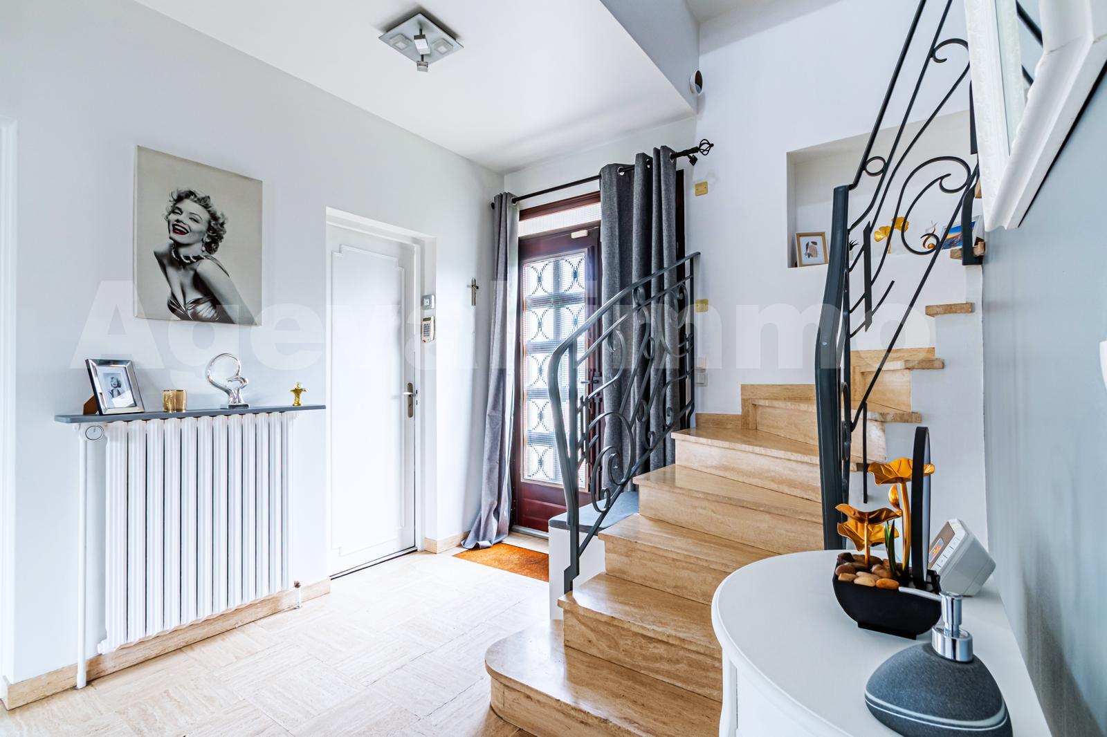 Maison 8 Pièce(s) YERRES